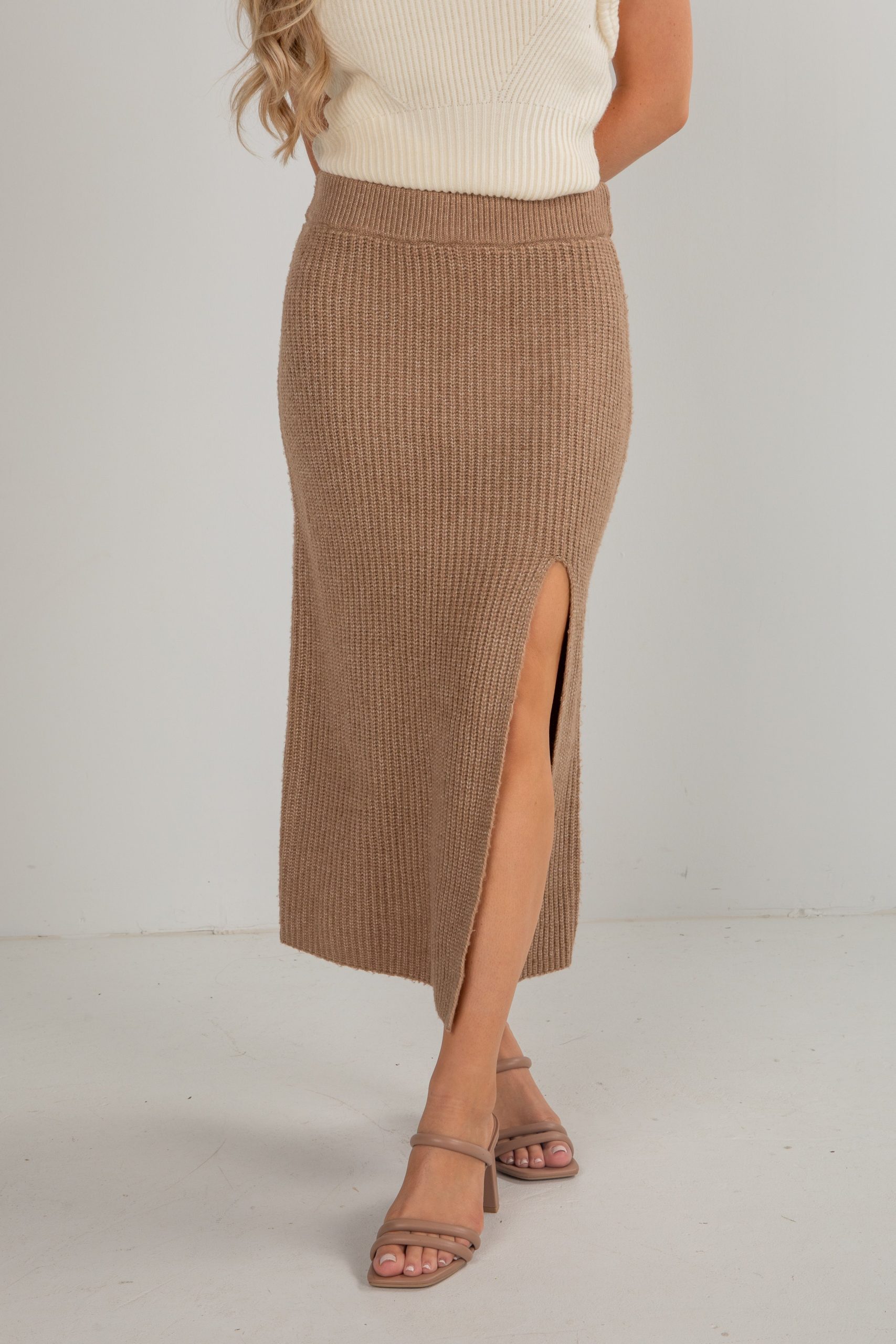 shopdressup_caramel_knit_maxi_skirt-2.jpg